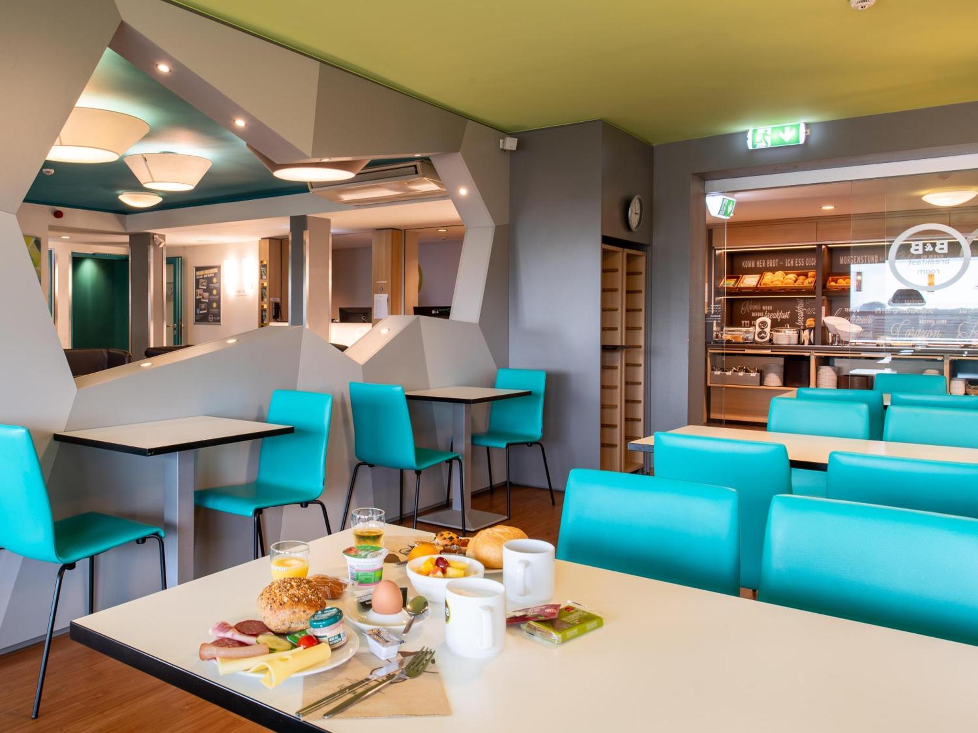B&B Hotel Erlangen-Sued Экстерьер фото