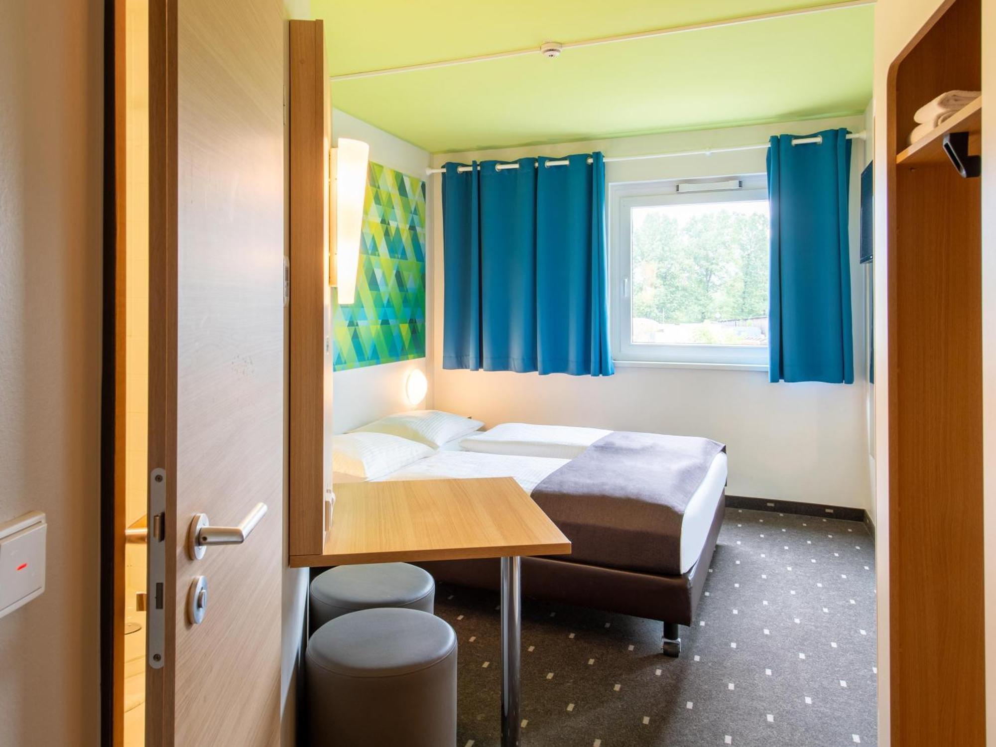 B&B Hotel Erlangen-Sued Экстерьер фото