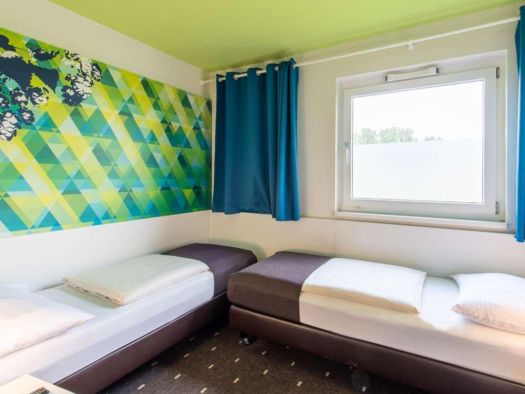 B&B Hotel Erlangen-Sued Удобства фото