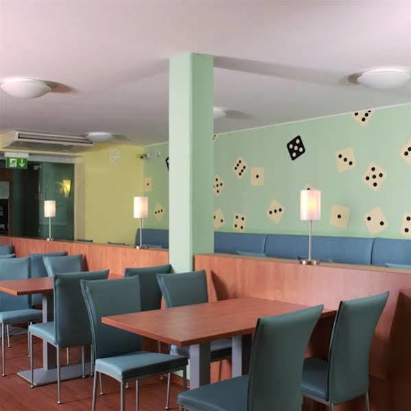B&B Hotel Erlangen-Sued Экстерьер фото